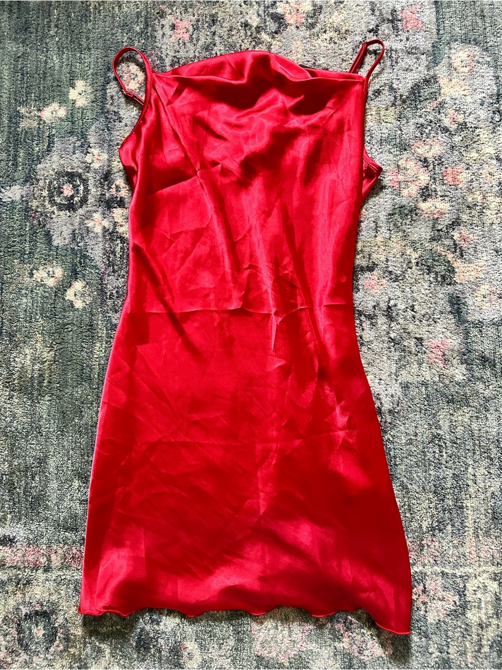 Hot bebe NWT Red Satin Slip Mini Dress Size Large Feminine Formal Chic Luxury